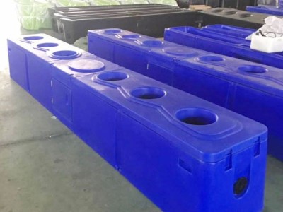 塑料恒溫飲水槽